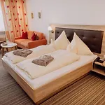 Haus Maria Hotell
