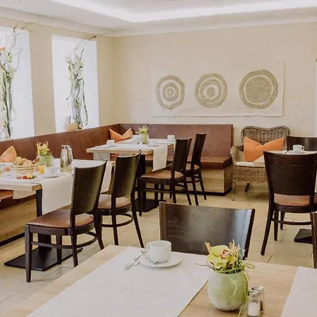 Haus Maria Hotel *