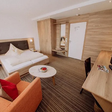 Haus Maria Hotel *