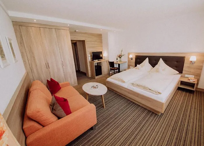 Haus Maria فندق *