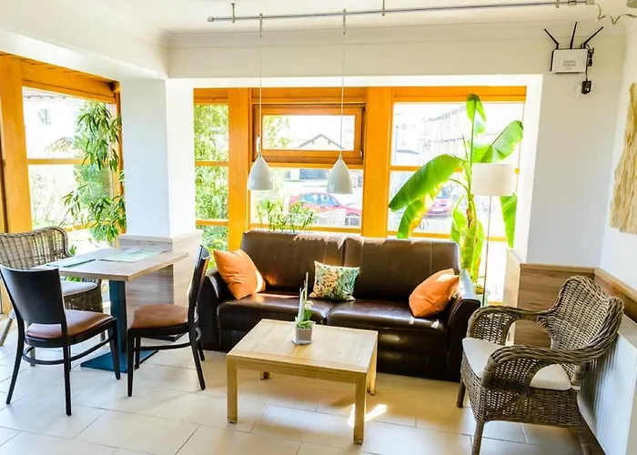 فندق Haus Maria *